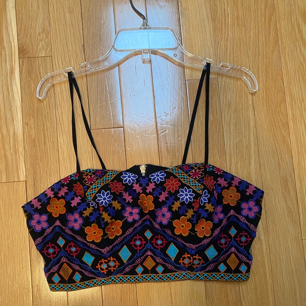 Black With Colorful, Embroidered Flowers Cropped Tank Top in Size Medium